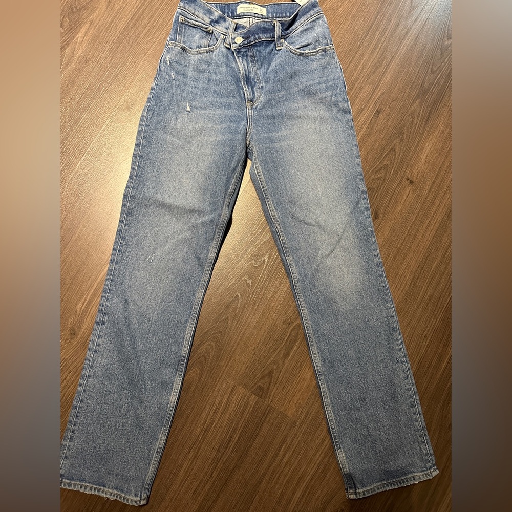 Straight jeans